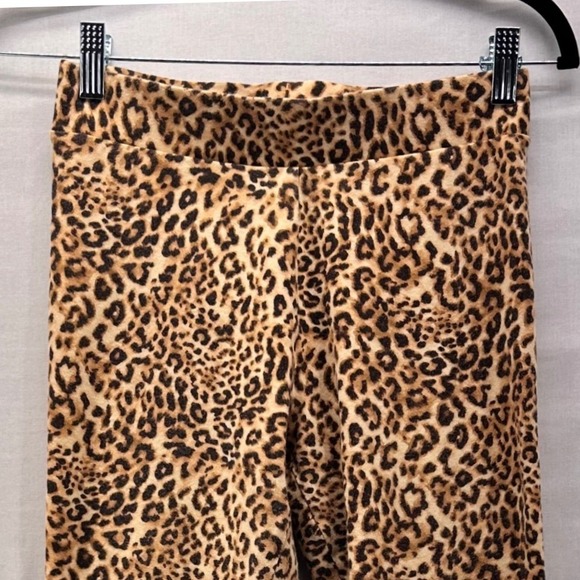Womens Leopard Print Leggings Size Medium Maximalist Rockstar Mobwife Luxury - Picture 3 of 13